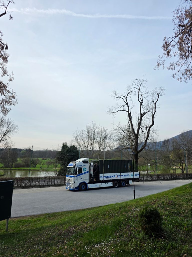 Seecontainer kaufen in Österreich – massiv, sicher und langlebig